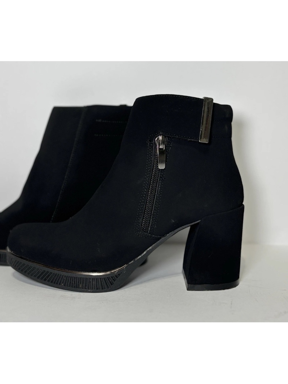 Women's Black Suede Block Heel Ankle Boots